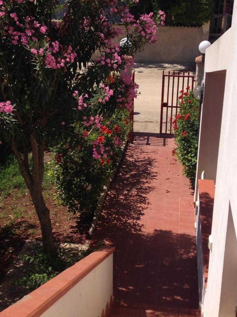 Appartamento Con Veranda Primo Piano Reitani Exterior photo